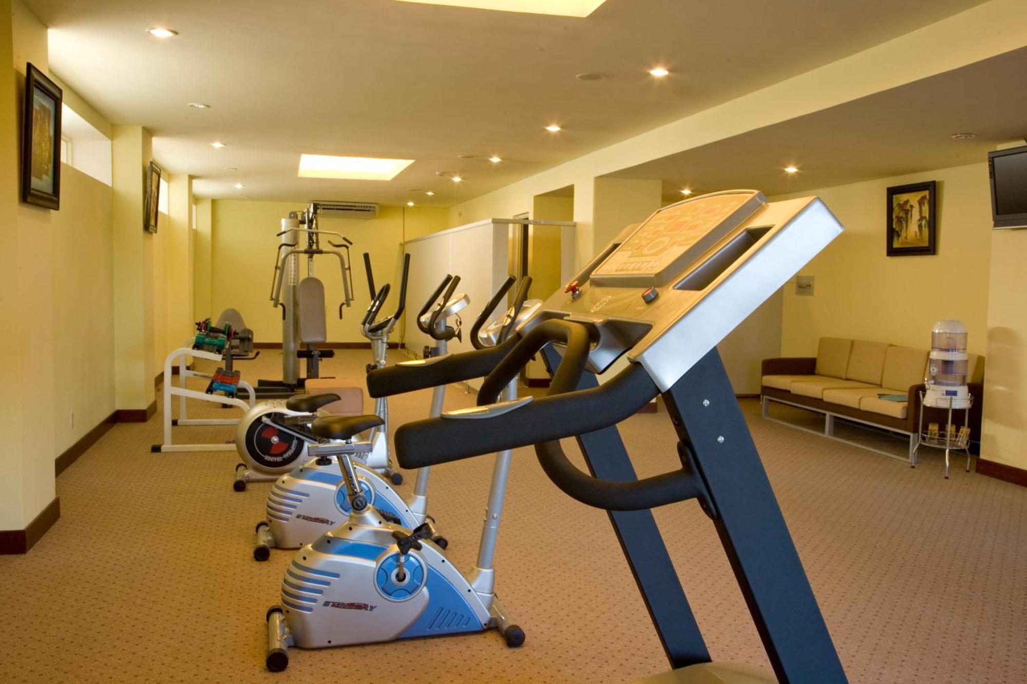 Park View Hotel Hue Bagian luar foto