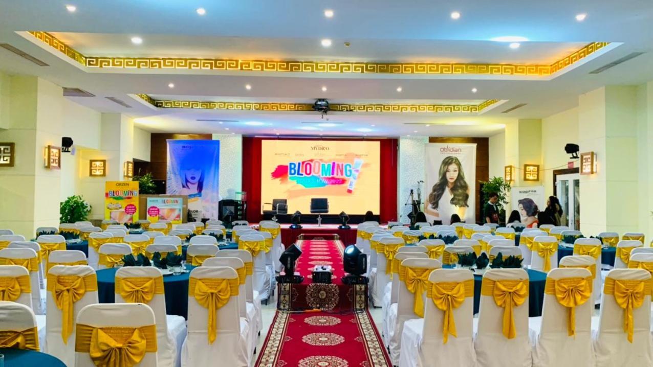 Park View Hotel Hue Bagian luar foto