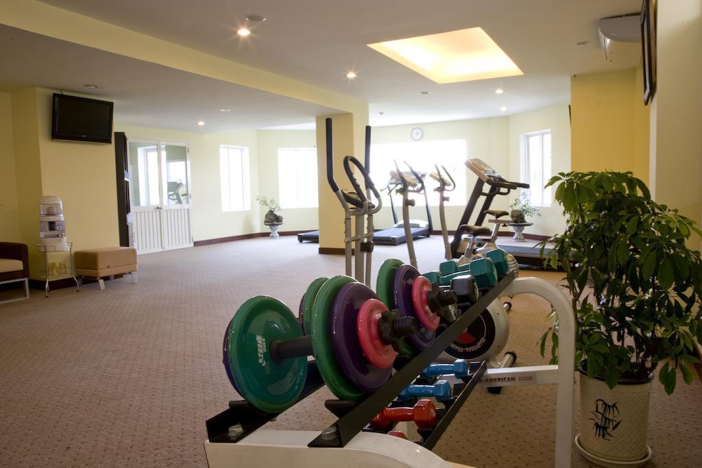 Park View Hotel Hue Bagian luar foto