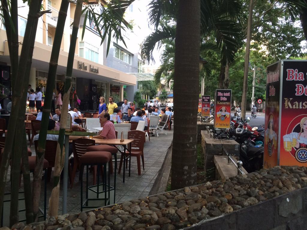 Park View Hotel Hue Bagian luar foto