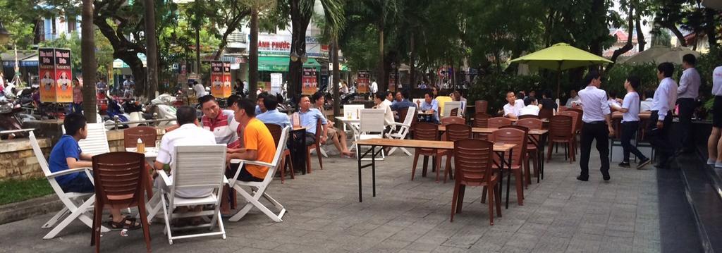 Park View Hotel Hue Bagian luar foto