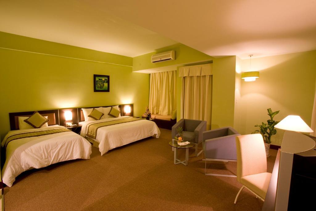 Park View Hotel Hue Bagian luar foto