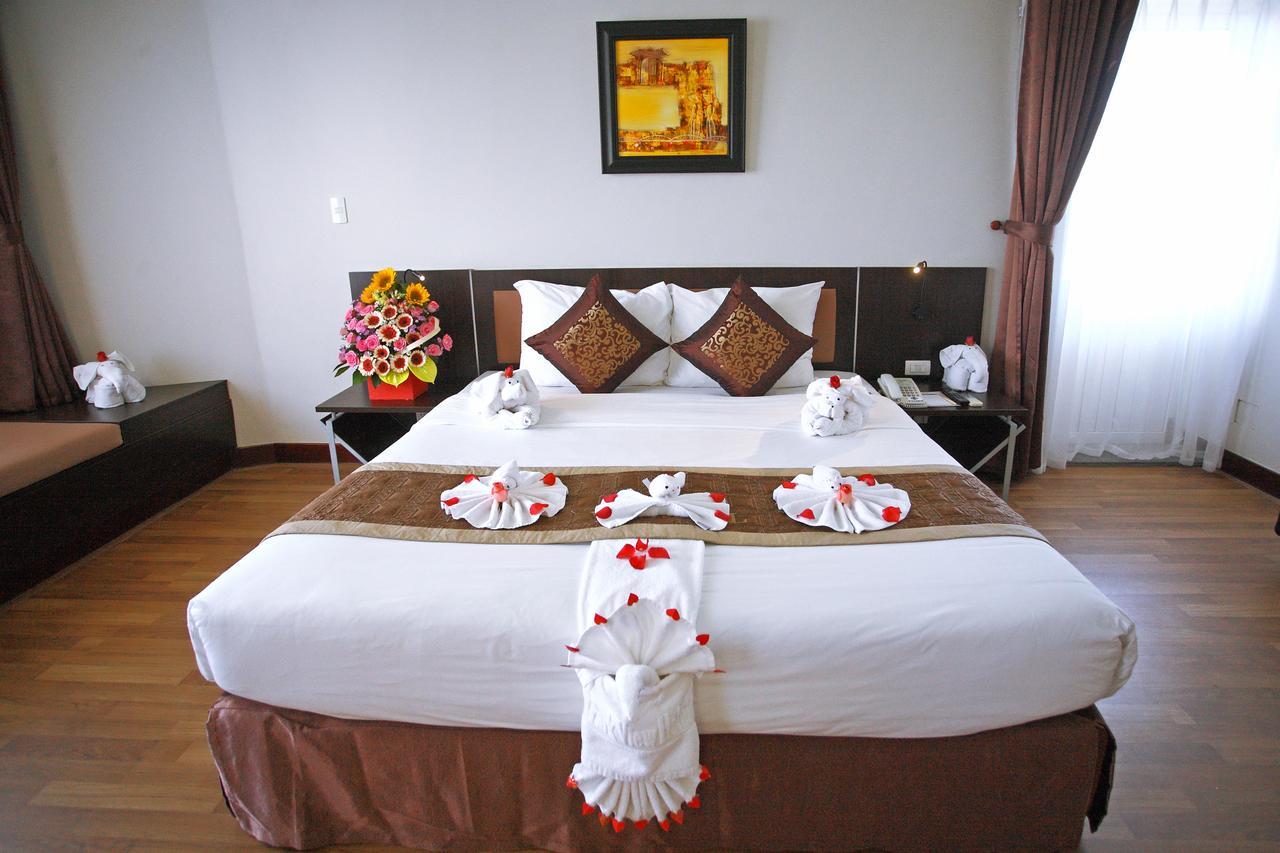 Park View Hotel Hue Bagian luar foto