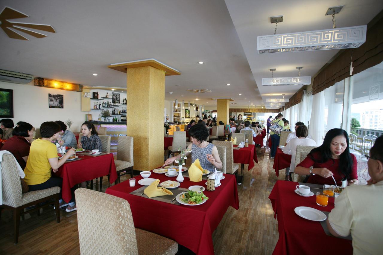 Park View Hotel Hue Bagian luar foto