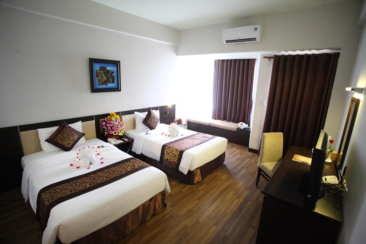 Park View Hotel Hue Bagian luar foto