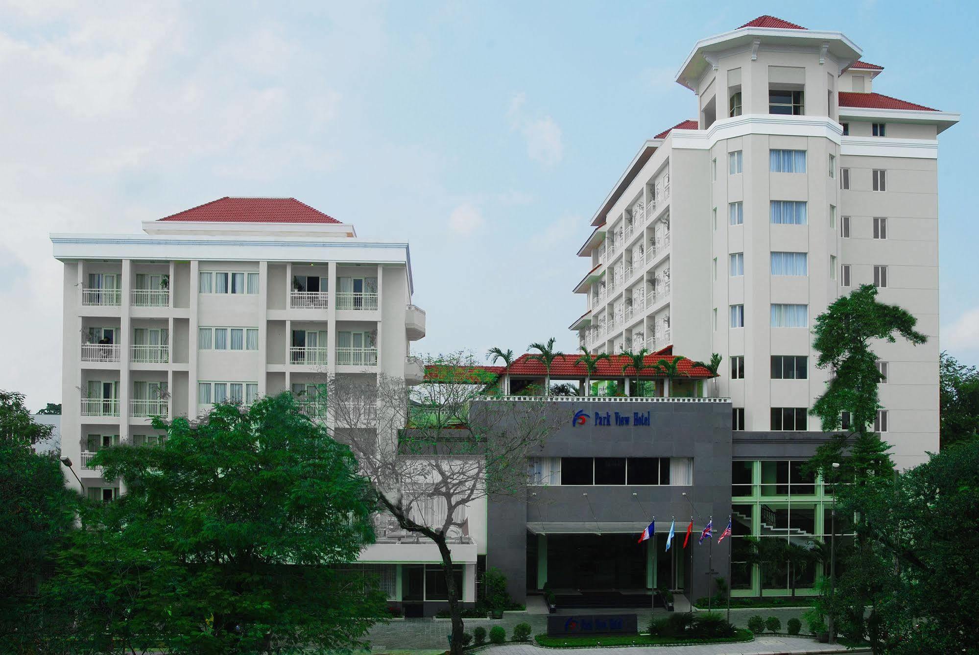 Park View Hotel Hue Bagian luar foto